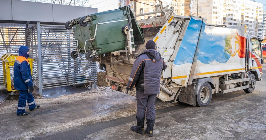 ГЛАВА УК «ПЖКХ» РАССКАЗАЛ О ПРИЧИНАХ НЕДОВОЛЬСТВА ТАТАРСТАНЦЕВ ВЫВОЗОМ МУСОРА 